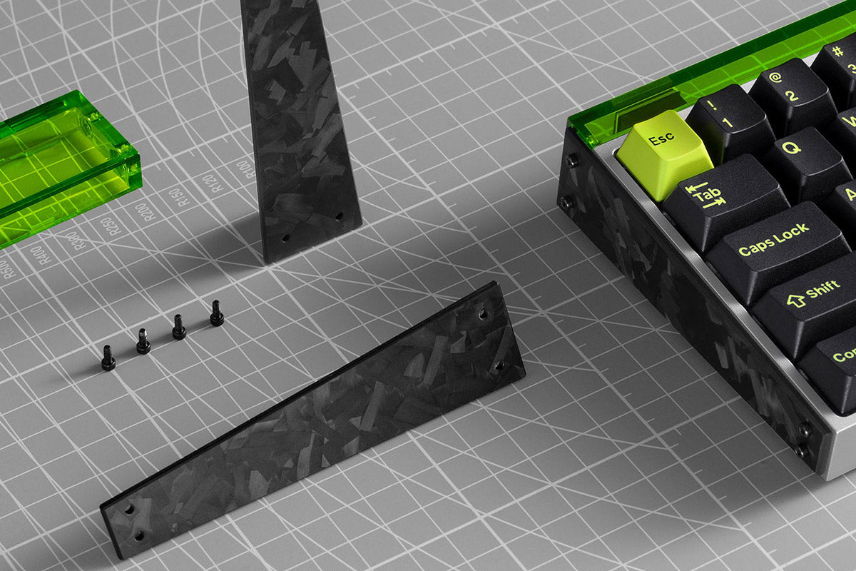 Forged Carbon Fiber vs. Carbon Fiber Composite: Ứng dụng trong Gaming Gear.