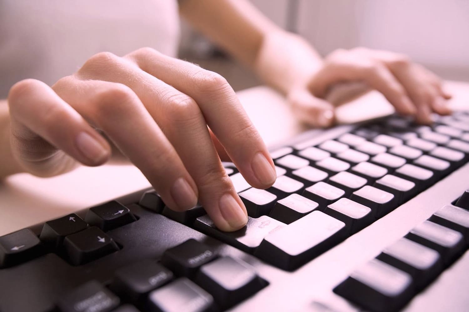 Các lỗi bàn phím máy tính hay gặp & cách khắc phục.