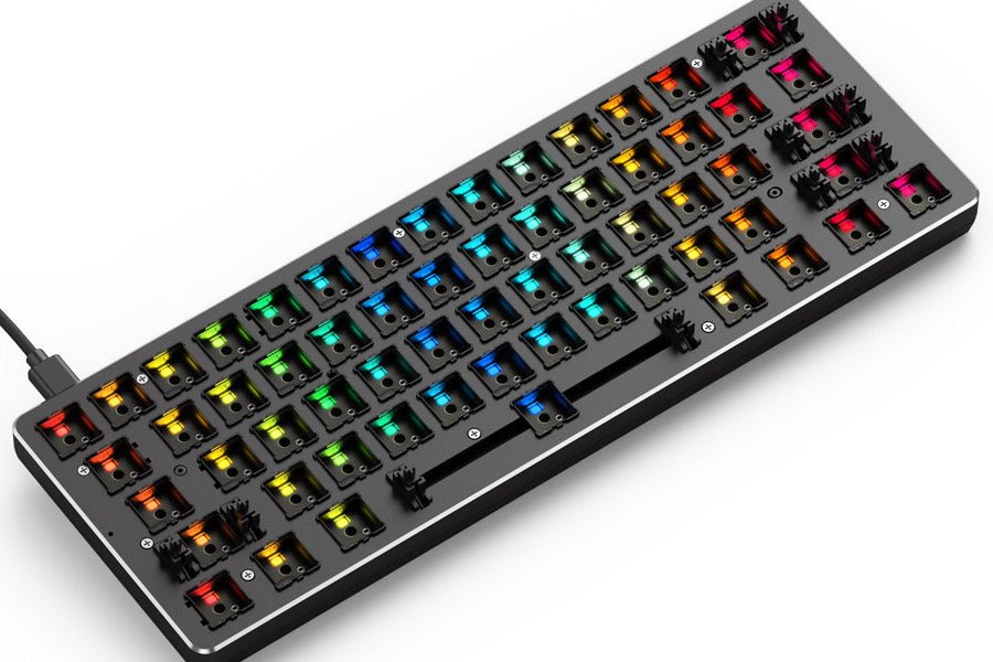 Hướng dẫn thay switch trên bàn phím cơ Glorious GMMK / GMMK Pro / GMMK 2.