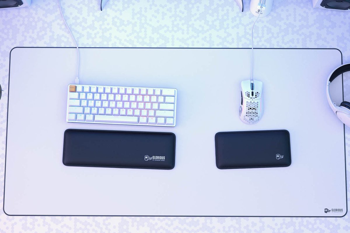 Lót chuột cứng khác gì so với lót chuột mềm?.