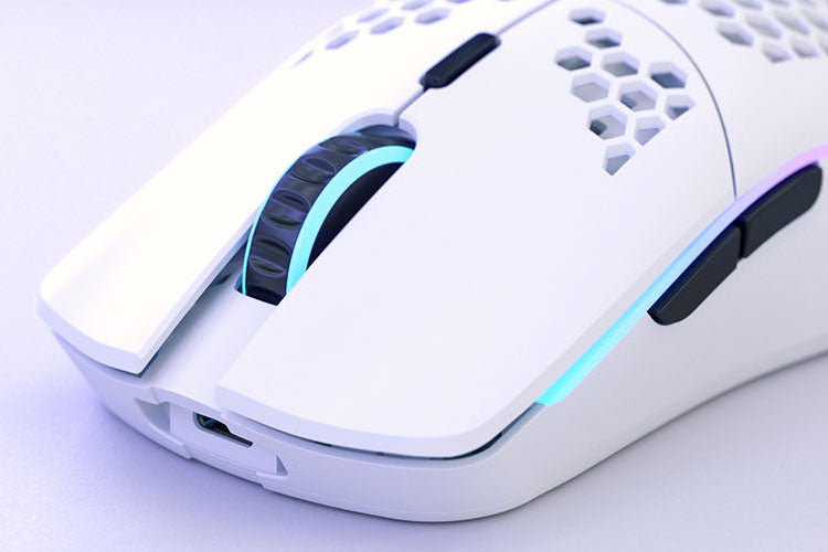 Lý do nào để chọn chuột siêu nhẹ cho chơi game và làm việc?.