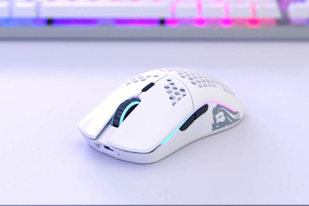 Vì sao bạn nên dùng chuột gaming có lỗ?.