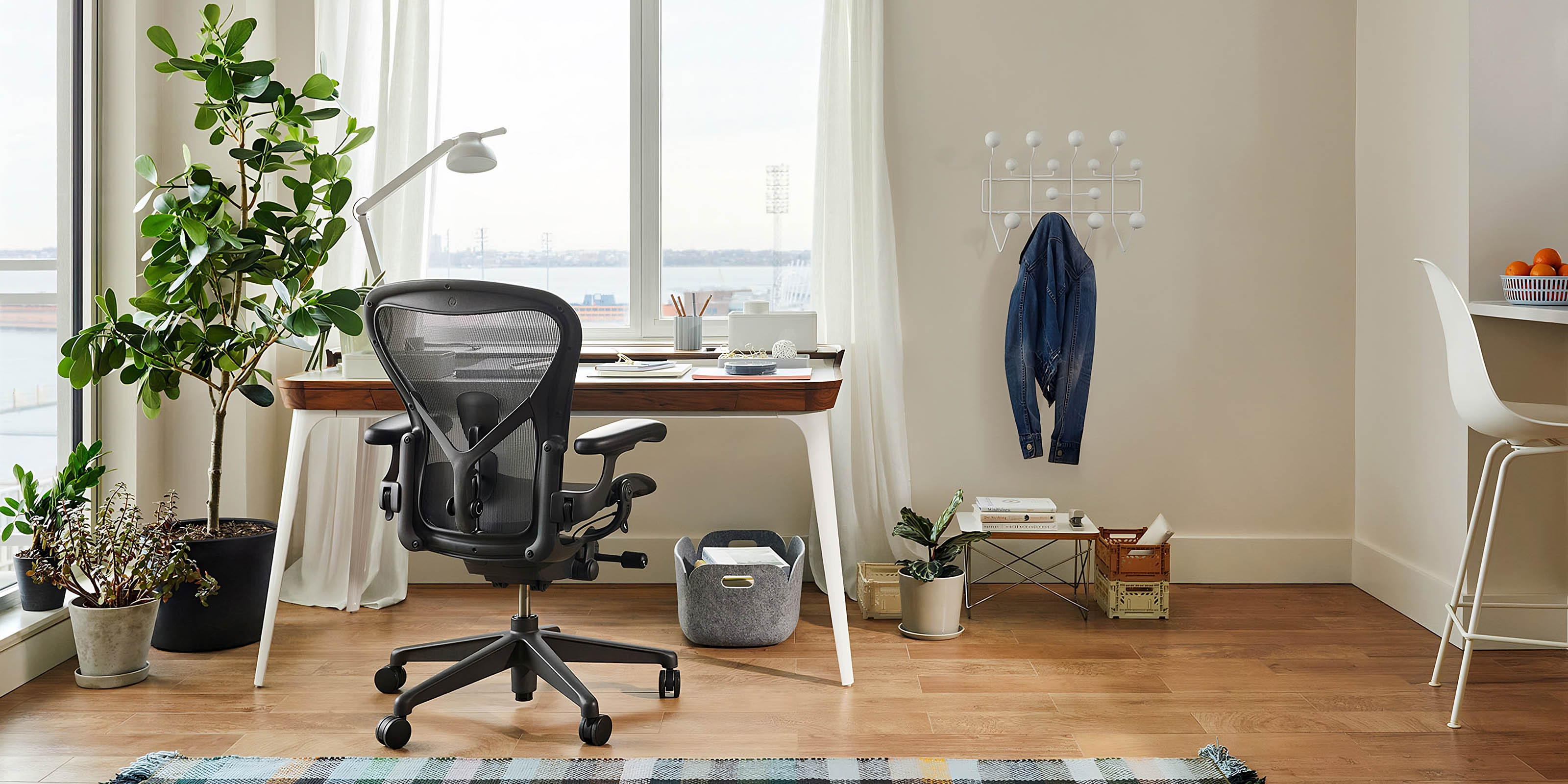 Setup góc làm việc.
