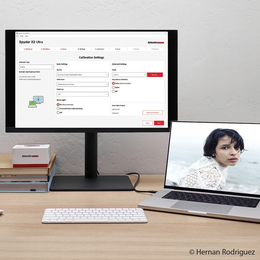 Cân màu màn hình Datacolor Spyder X2 Ultra.