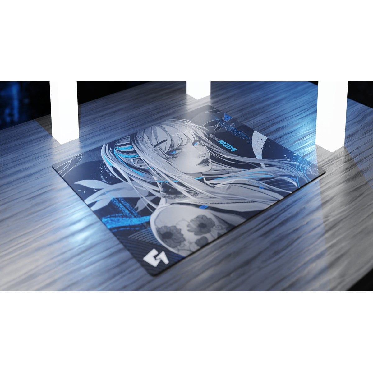 Lót chuột kính cường lực GLSSWRKS Kazemi - Limited Edition.