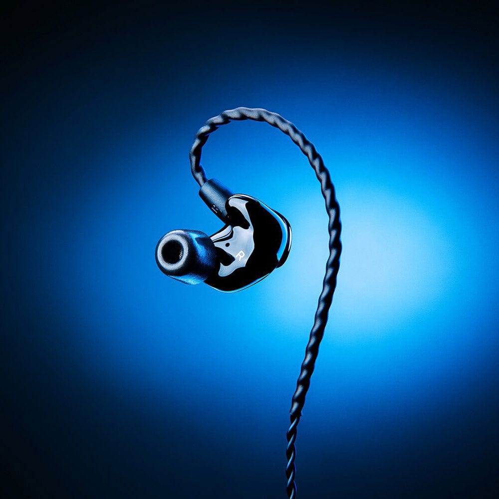 Tai nghe IEM Razer Moray.