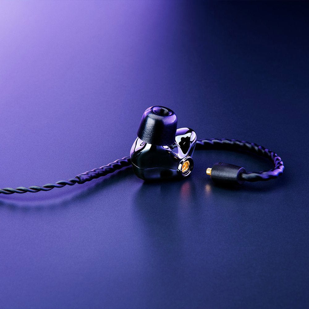 Tai nghe IEM Razer Moray.