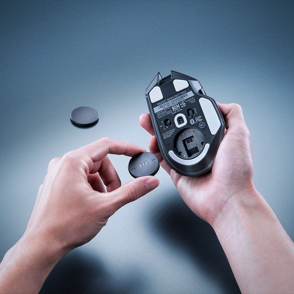 Dock sạc Razer Mouse Dock Pro 4KHz - Cho Razer Basilisk V3 Pro.