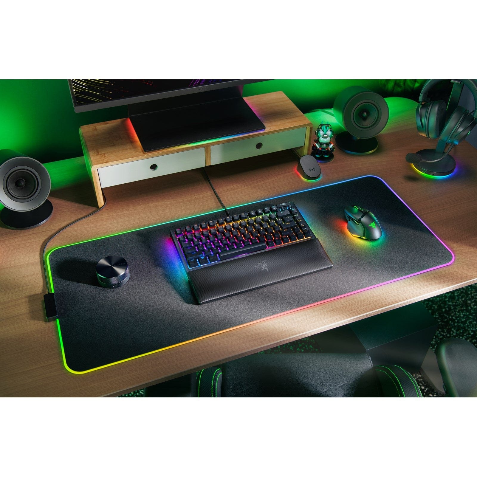 Bàn phím cơ Razer Blackwidow V4 75%.
