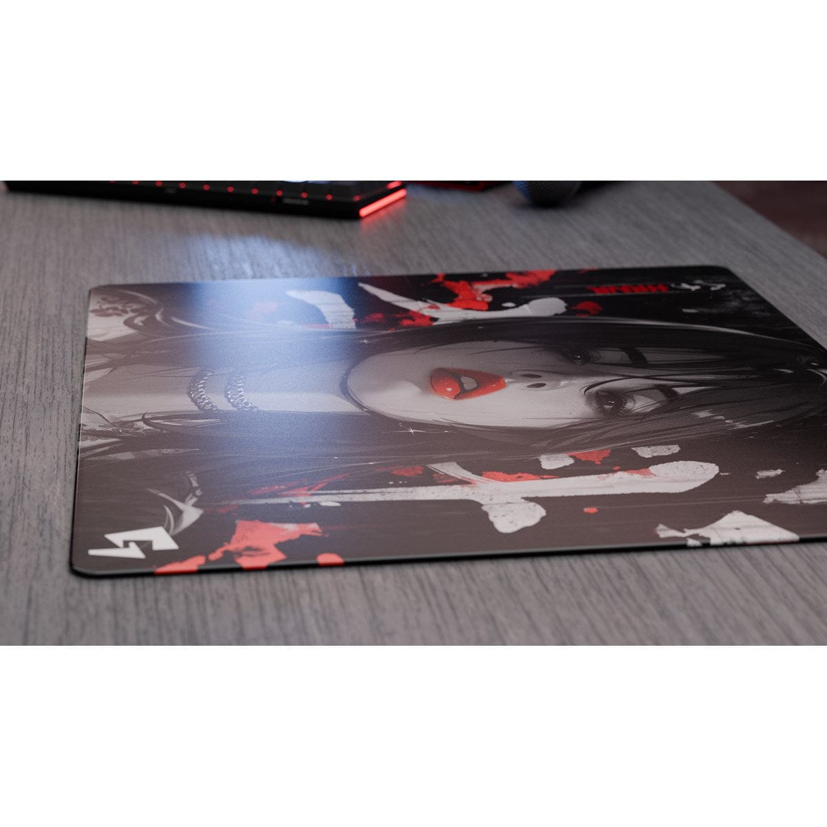Lót chuột kính cường lực GLSSWRKS Hana - Limited Edition.