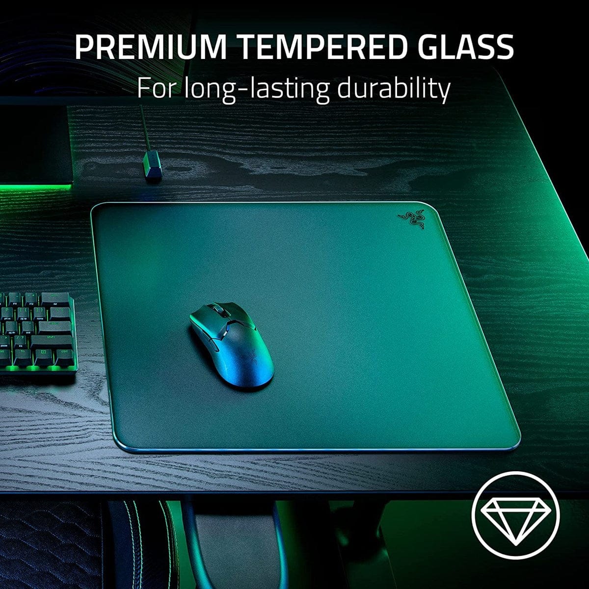 Lót chuột kính cường lực Razer Atlas.